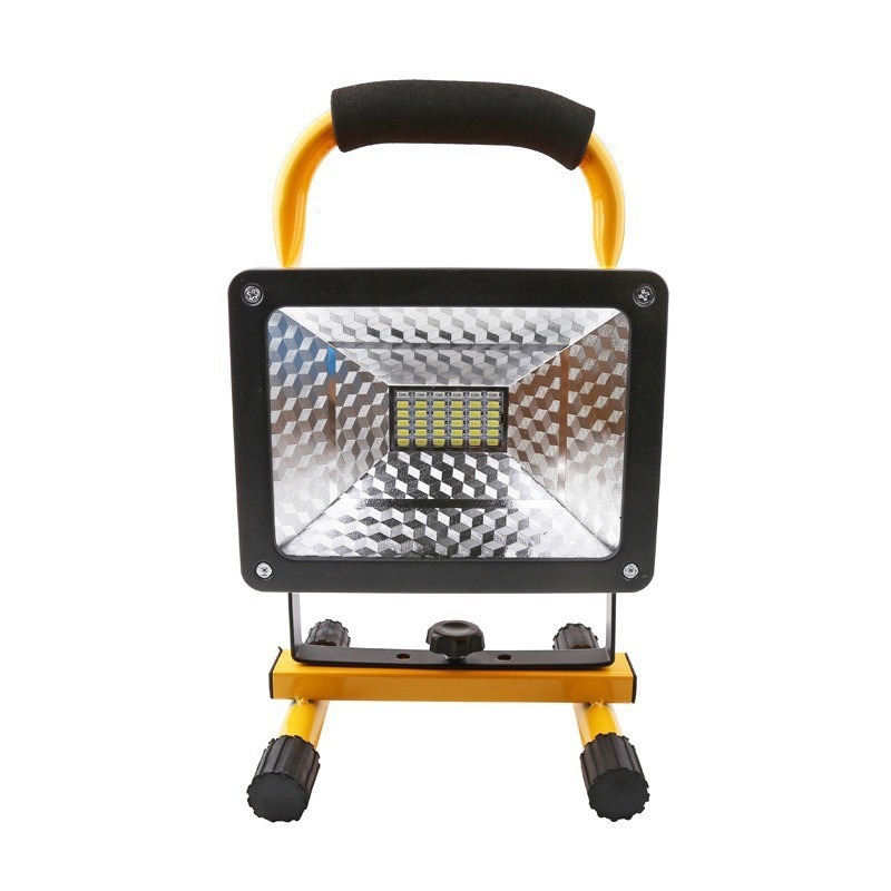 Projecteur portatif rechargeab - Outdoor Lighting Vendor avis et prix